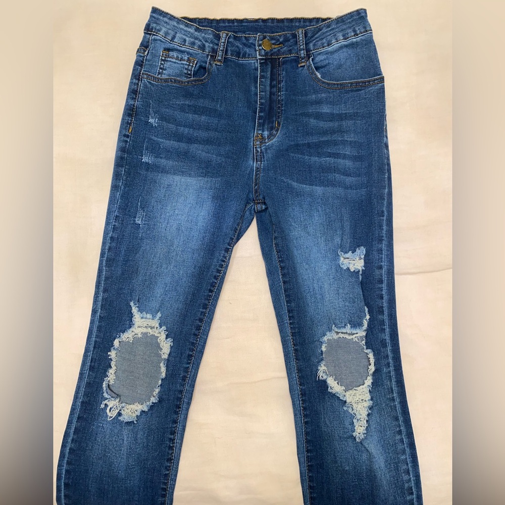 Ripped High Waist Jeans